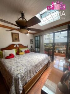 Casa en Venta para Oficinas en Avenida de los Reyes, El Dorado, Tlalnepantla