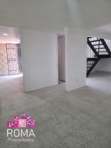 Casa en renta, La Romana, Av. Teotihuacan; Tlalnepantla, Estado de México